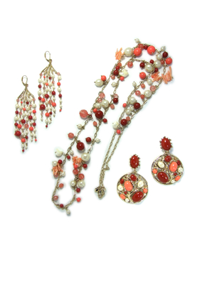 Coral with glass pearl long necklace with earrings